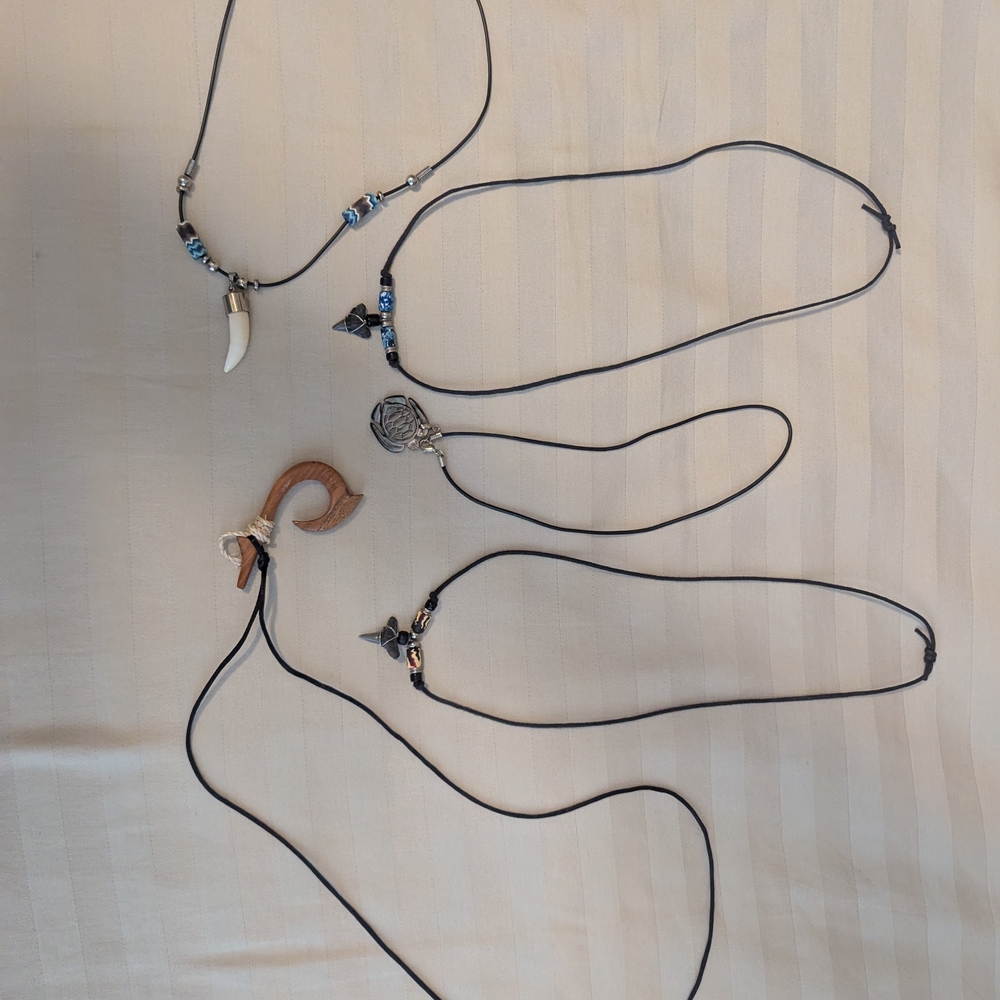 Black and Blue Beaded Necklace Set